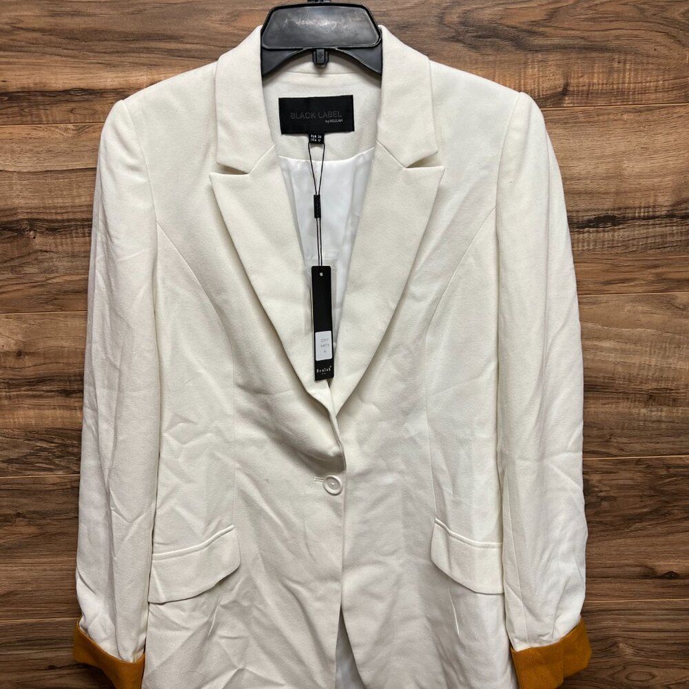NWT Black label by BEULAH‎ medium blazer